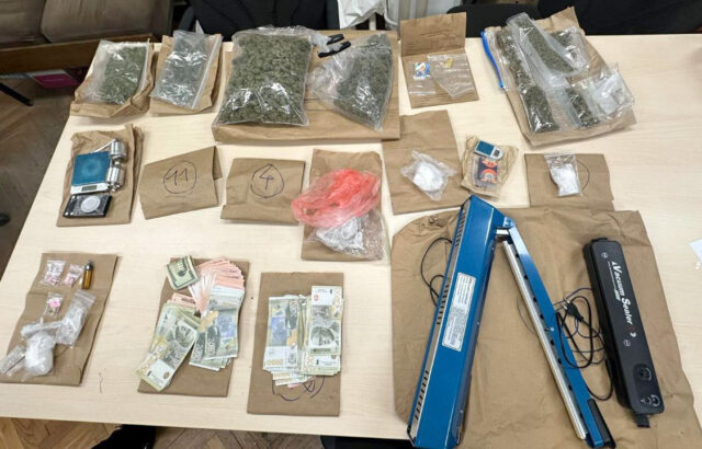 Marihuana, ekstazi, kokain, vagica, novac i vakum