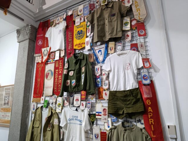 Drugarice i drugovi brigadiri, zdravo