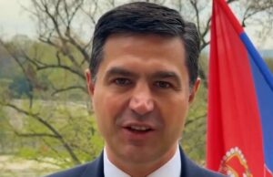 GRADONAČELNIK POZVAO NIŠLIJE NA SKUP 12. APRILA U BEOGRADU, UZ PORUKU: „KADA SRBIJA ZOVE, NIŠ NE ĆUTI!“ Gradonačelnik Dragoslav Pavlović