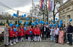 Svet u bojama spektra: Osobe sa autizmom žele da budu vidljivi cele godine Svet u bojama spektra