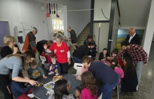 Vaskršnja radionica u prostorijama Specijalne škole sa domom za decu „Bubanj“ u Nišu Vaskršnja radionica - Specijalna škola Bubanj i Udruženje makedonaca Vardar