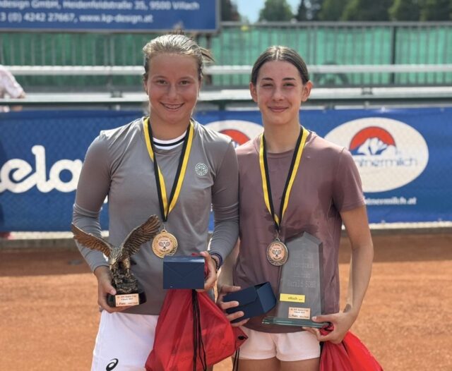 Anastasija Cvetković (TAŽ) prva sa leve strane, Vilah 2025 .