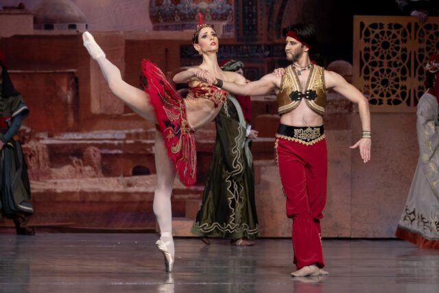 Baletski gala koncert u Narodnom pozorištu Baletski gala koncert u Narodnom pozorištu