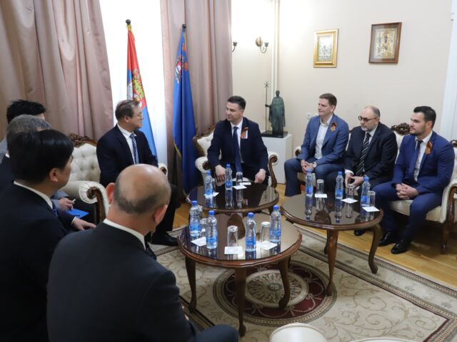 Grad Niš i kineski Handžo Grad Niš i kineski Handžo