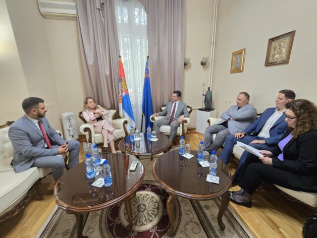 Ministarka Snežana Paunović održala sastanak sa rukovodstvom Niša