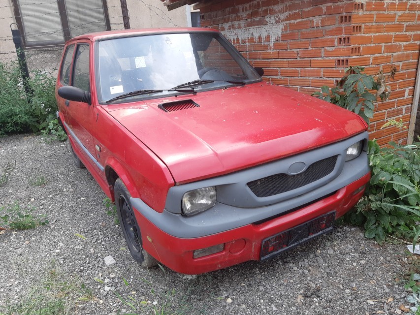 Parking servis Niš službeno vozilo jugo