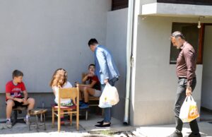 Vukići iz Mramora imaju sedmoro dece: Cilj mi je da deca budu dobro i da uvek bude puna kuća Poseta porodici Vukić iz Mramora