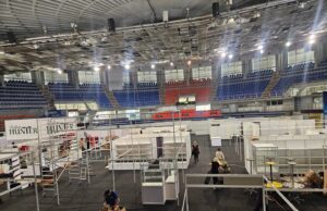 Sve spremno za sutrašnje otvaranje Sajma lova i ribolova u hali Čair Priprema za Sajam lova i ribolova