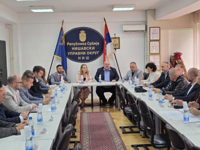 Sastanak sa ministarkom i predstavnicima Grada i opština