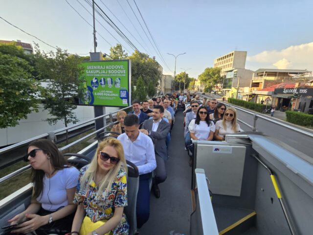 Obilazak Niša panoramskim autobusom