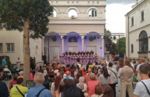 Vidovdanska akademija 28. juna u porti Sabornog hrama u Nišu Vidovdanska akademija