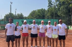ŽENSKA SENIORSKA EKIPA TENISKE AKADEMIJE ŽIVKOVIĆ VICEŠAMPION SRBIJE ŽENSKA SENIORSKA EKIPA TENISKE AKADEMIJE ŽIVKOVIĆ VICEŠAMPION SRBIJE