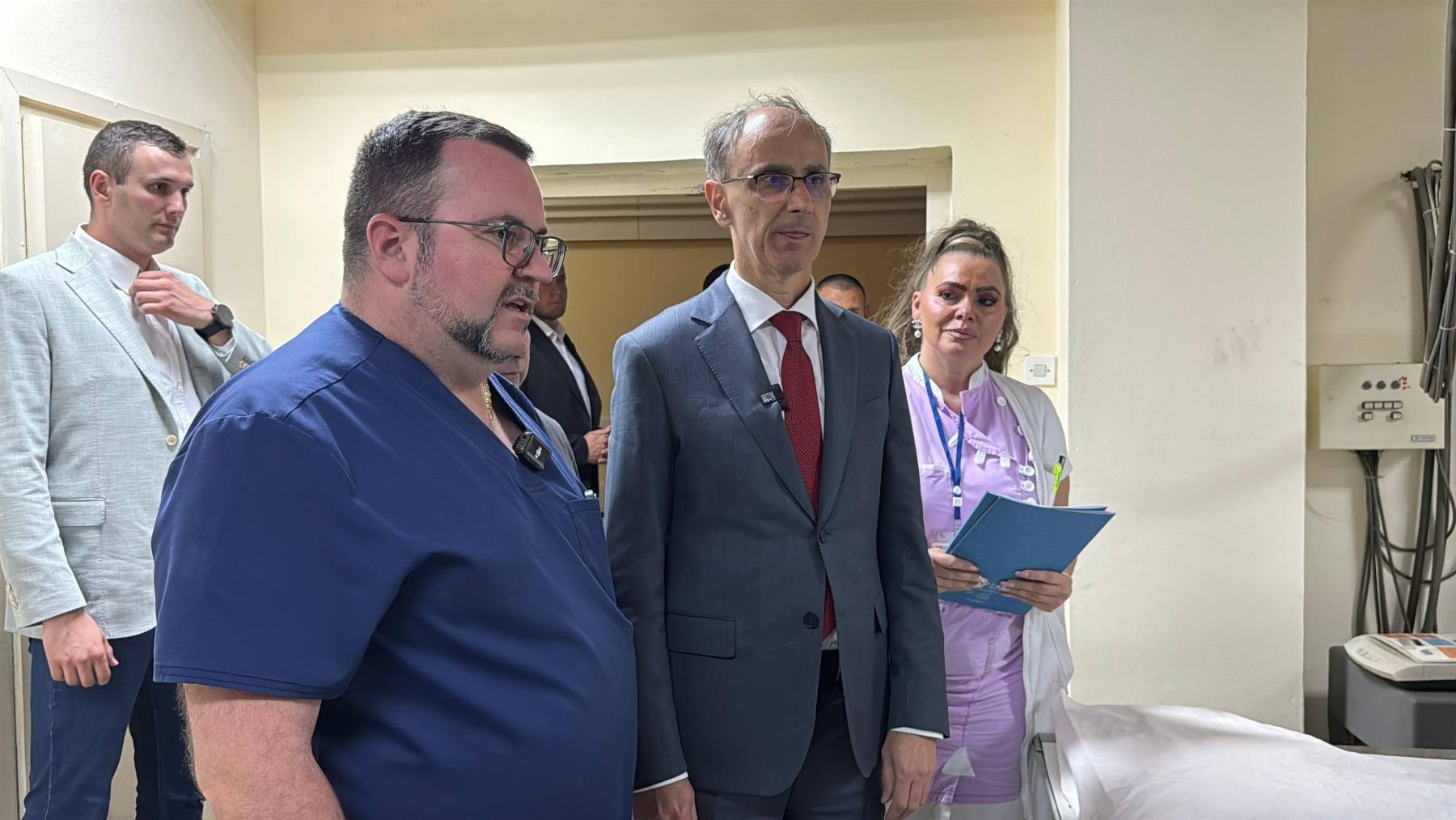 prof. dr Milan Lazarević i prof. dr Đuro Macuta