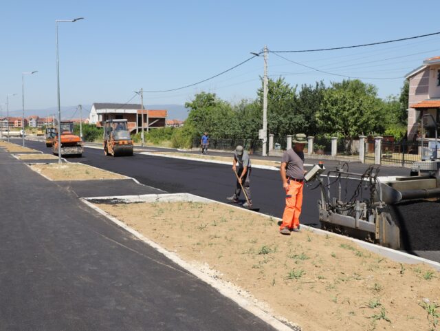 Asvaltiranje ulice Dr Miloša Đorića