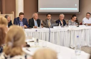 Visoki predstavnici Roma iz zemalja Balkana sastali se u Nišu Dvodnevna Regionalna konferencija Organizovanje balkanskih Roma u 21. veku