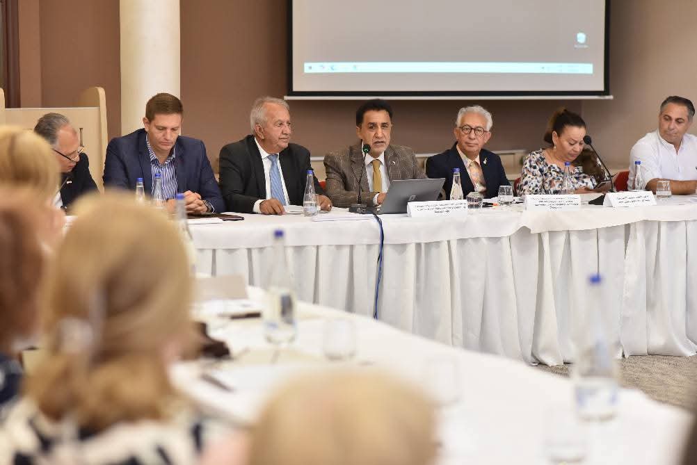 Dvodnevna Regionalna konferencija Organizovanje balkanskih Roma u 21. veku Dvodnevna Regionalna konferencija Organizovanje balkanskih Roma u 21. veku