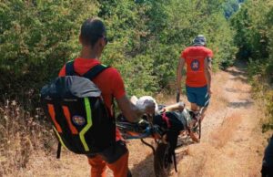 Turistkinja se povredila na stazi, spasioci GSS iz Niša spasili povređenu ženu Gorska služba