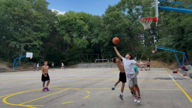 Uređen sportski teren na Bubnju Uređen sportski teren na Bubnju