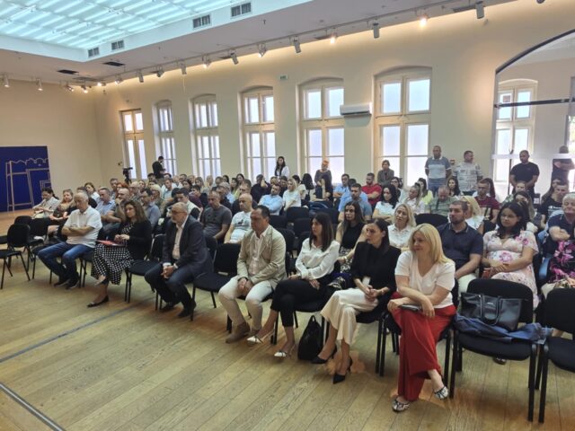 Dodela ugovora grad Niš i NSZ