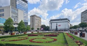 Otvorene prijave za prvi Festival gradskih pesama „Kude je taj Niš (Moj stari Niš)“ Grad Niš pun šaernog i mirisnog cveća