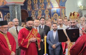 Liturgijom u hramu Svetog Pantelejmona građani Panteleja obeležili krsnu slavu Liturgija u crkve Svetog Pantelejmona