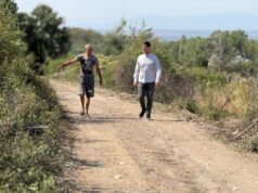 Počelo uređenje puta do groblja u Gornjem Komrenu Miloš Đorđević u Gornjem Komrenu