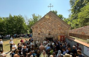 Osvećenje hrama Svete Petke u Donjem Matejevcu Osvećenje hrama Svete Petke u Donjem Matejevcu
