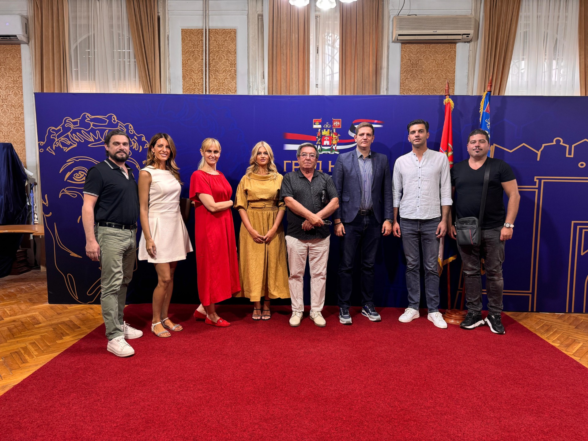 Prijem u gradskoj kući za aktere koncerta Muzikom za ljubav i mir u svetu