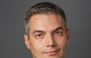 Profesor Medicinskog fakulteta u Nišu postao vanredni profesor na Jejlu Prof. dr Milan Stoiljković