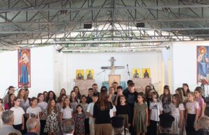 Dečji hor NCPD „Branko” iz Niša oduševio nastupima u Grčkoj Dečje-omladinski hor Niške crkvene pevačke družine „Branko”