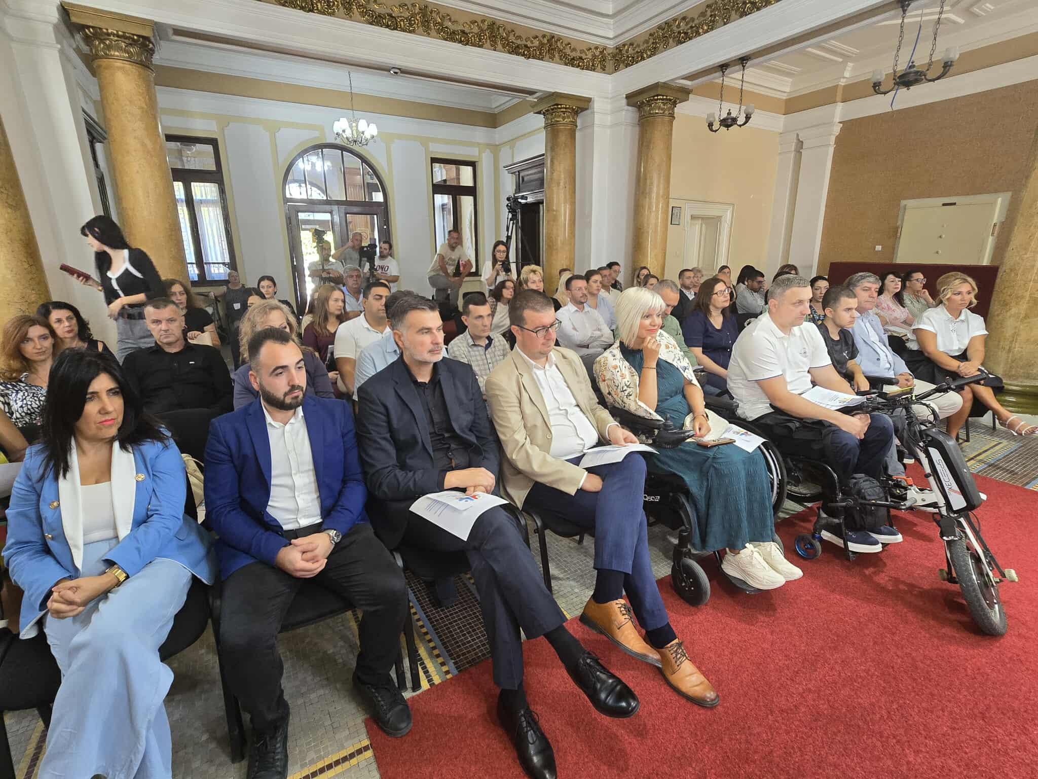 Društveni dijalog Afirmacija društvenog dijaloga u lokalnoj zajednici