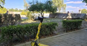 Električni trotineti ponovo dostupni za iznajmljivanje na ulicama Niša Električni trotinet