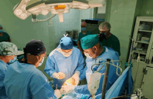 Posle više od 20 godina: uspešno urađena prva operacija endoproteze kolena u Niškoj Banji operacija endoproteze kolena u Niškoj Banji