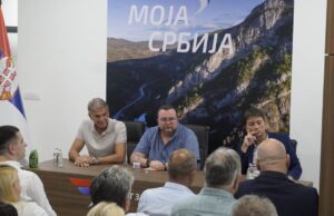 Iz Niša krenuo Pokret za narod i državu, na čelu prof. dr Milan Lazarević Pokreta za narod i državu