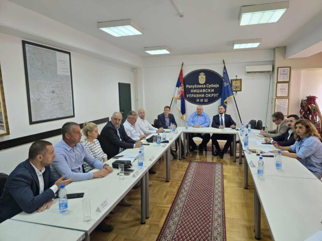 Radni sastanak sa načelnikom Petrom Babovićem i predstavnicima opština iz okruga