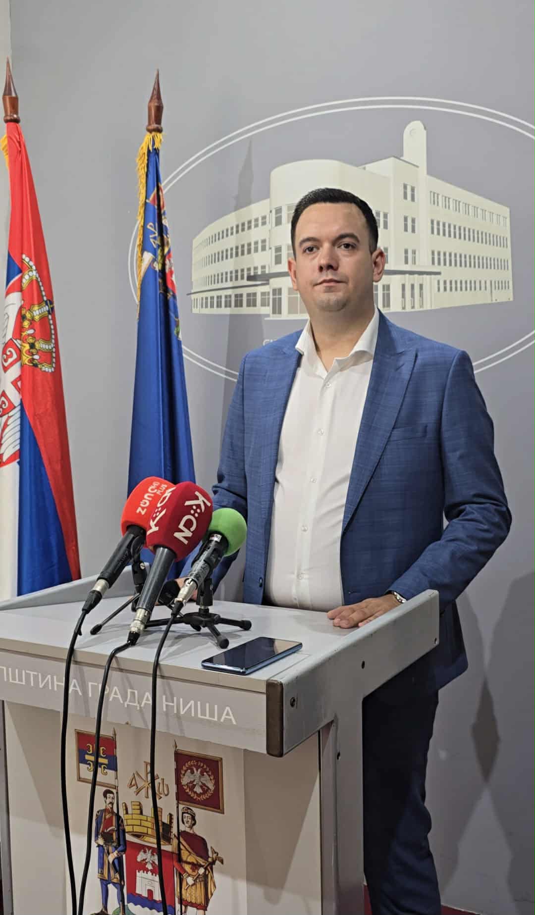 Vuk Mladenović