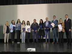 Obeležen Dan opštine Gadžin Han. Oktobarska plaketa uručena ministarski Đurđević Stamenkovski Dan opštine Gadžin Han