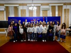 Znatiželjni mališani posetili Gradsku kuću povodom Dečije nedelje uz puno pitanja Dečija nedelja uz puno pitanja