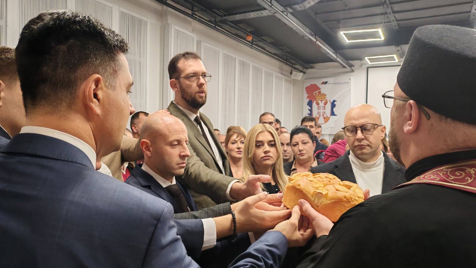 Krsna Slaca SNS-a obeležena u Nišu Krsna Slaca SNS-a obeležena u Nišu
