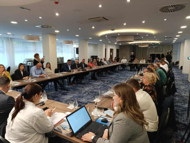 Okrugli sto Partnerstvom do promena - povezivanje turističkih resursa Južne Srbije i zajedničko pozicioniranje na tržištu