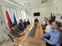 Za osmehe mališana: GO Medijana održala prijem za humane basketaše Prijem za učesnike humanitarnog turnira u basketu Medijana open 3x3