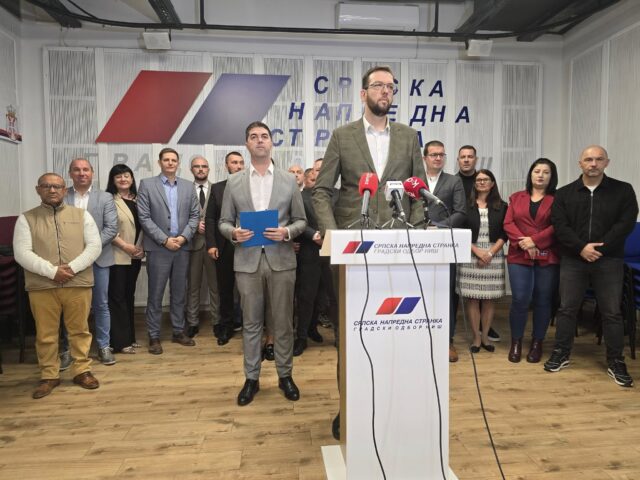 Uroš Radulović Uroš Radulović