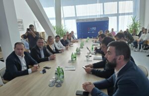 Javni poziv za mala preduzeća: Veštačka inteligencija u službi unapređenja poslovanj Veštačka inteligencija u službi unapređenja poslovanj