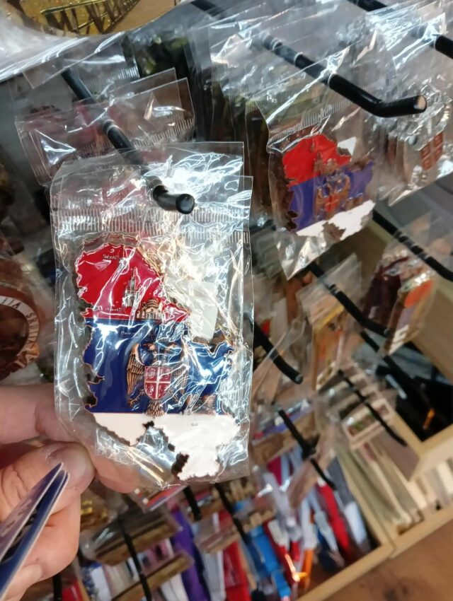 Magnet u obliku karte Srbije