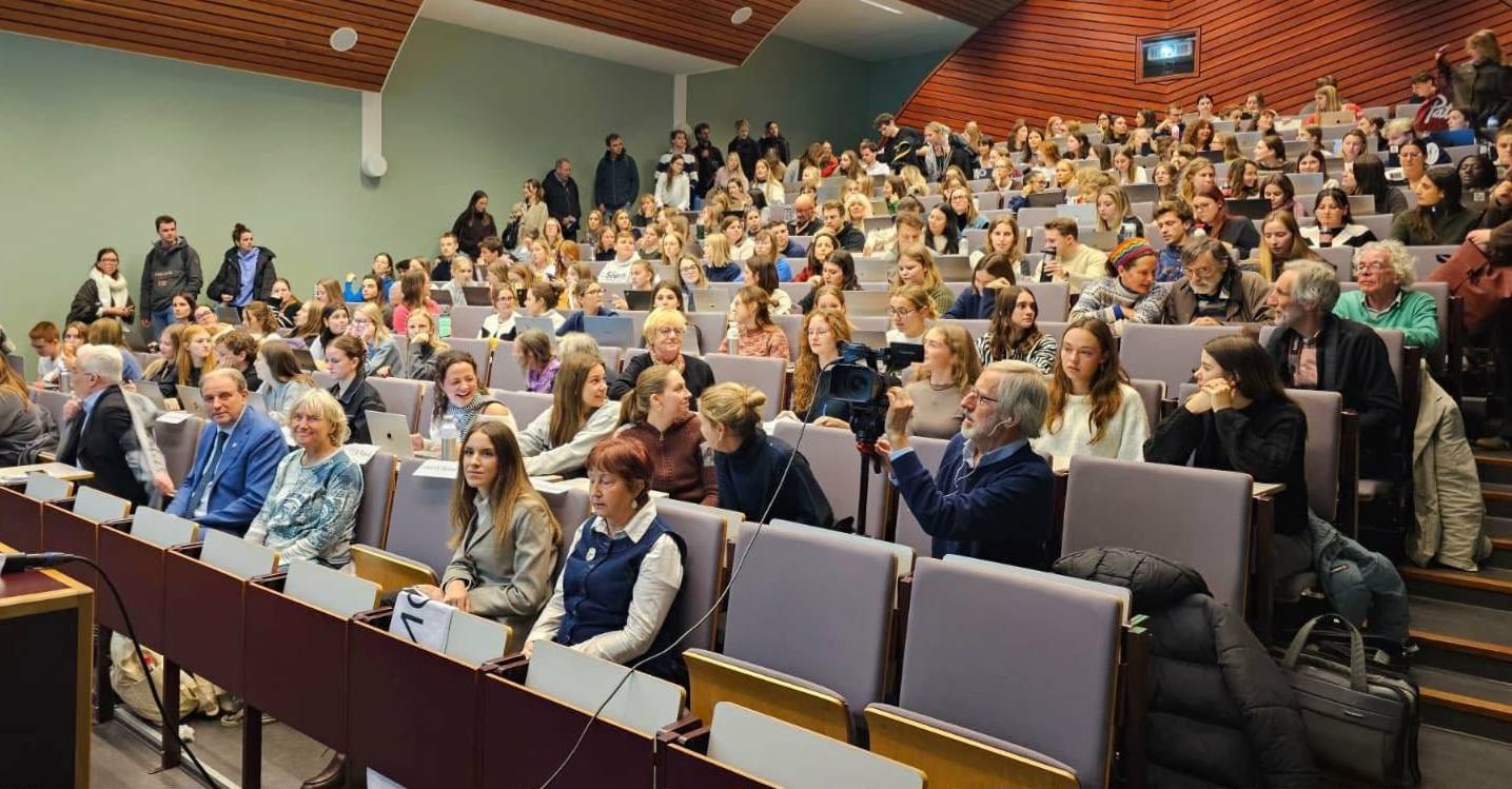 Katolički univerzitet u Levenu u Belgiji 