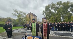 Obeležen Dan primirja: Položeni venci na Srpskom vojničkom groblju Obeležen Dan primirja u Prvom svetskom ratu