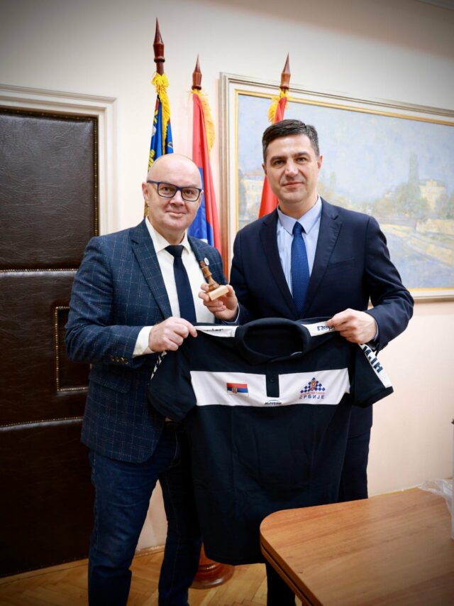 Sastanak posvećen pripremama za organizaciju velikog državnog šahovskog takmičenja Sastanak posvećen pripremama za organizaciju velikog državnog šahovskog takmičenja