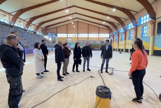Sportska sala u OŠ „Dušan Radović” dobija novi parket Sportska sala u OŠ Dušan Radović