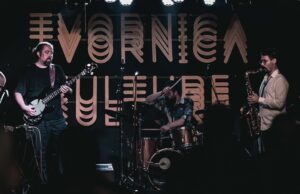 Vasil Hadžimanov Band nastupa u Nišu: koncert 18. decembra u klubu Livnica Vasil Hadžimanov Band