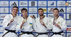 Neverovatn vikend za Kinezis Vuk Elez srebrno odličje